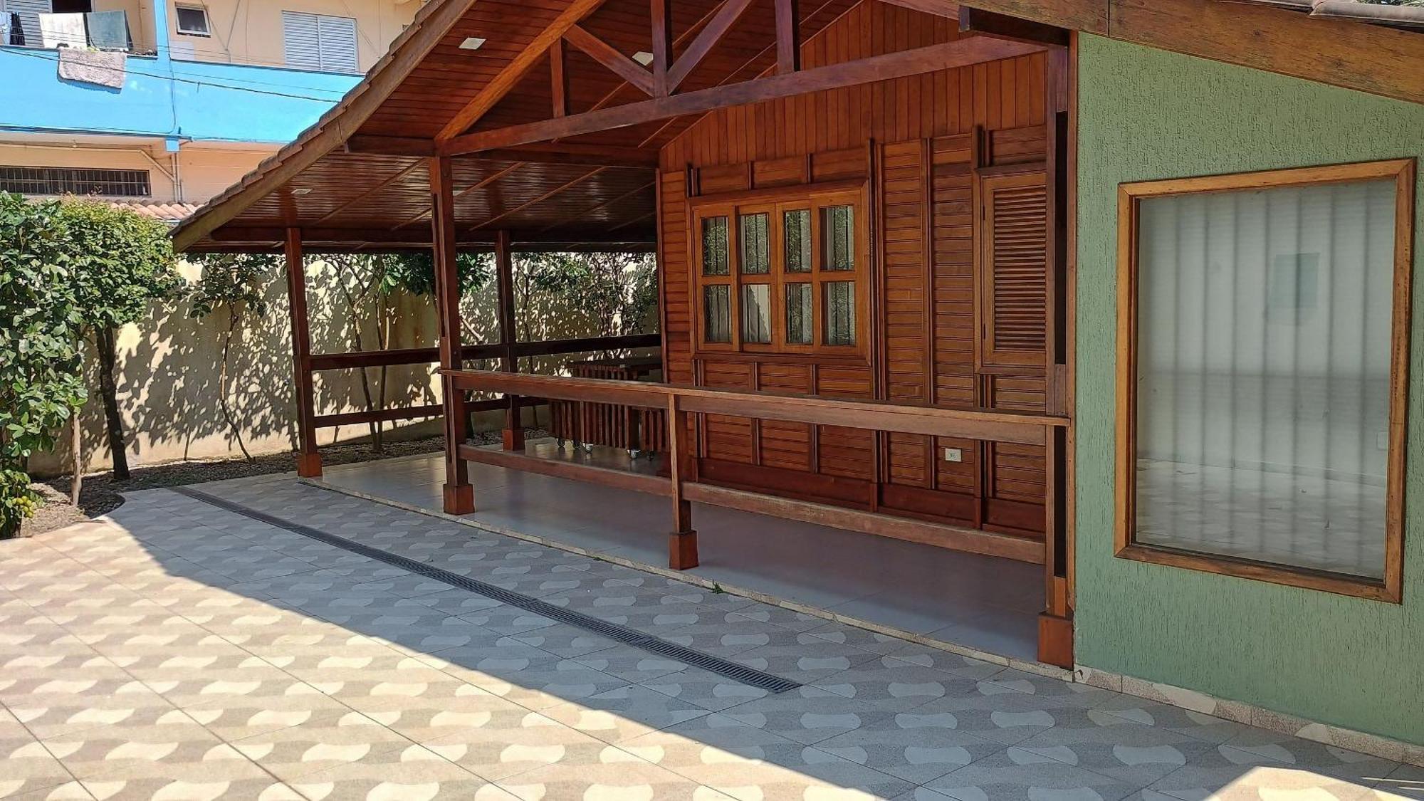 Moreira Casa Com Churrasqueira E Ar-Condicionado 乌巴图巴 外观 照片