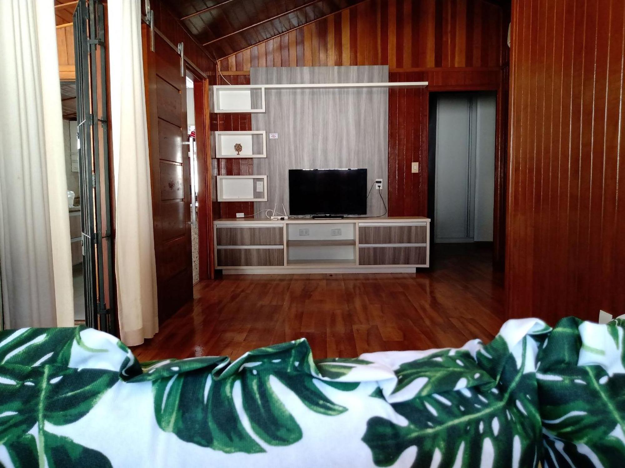 Moreira Casa Com Churrasqueira E Ar-Condicionado 乌巴图巴 外观 照片